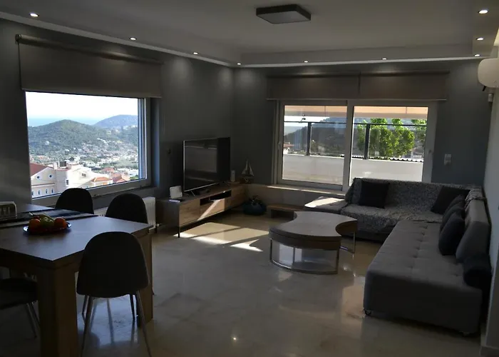 Stergiou Luxury Apartments With Shared Pool